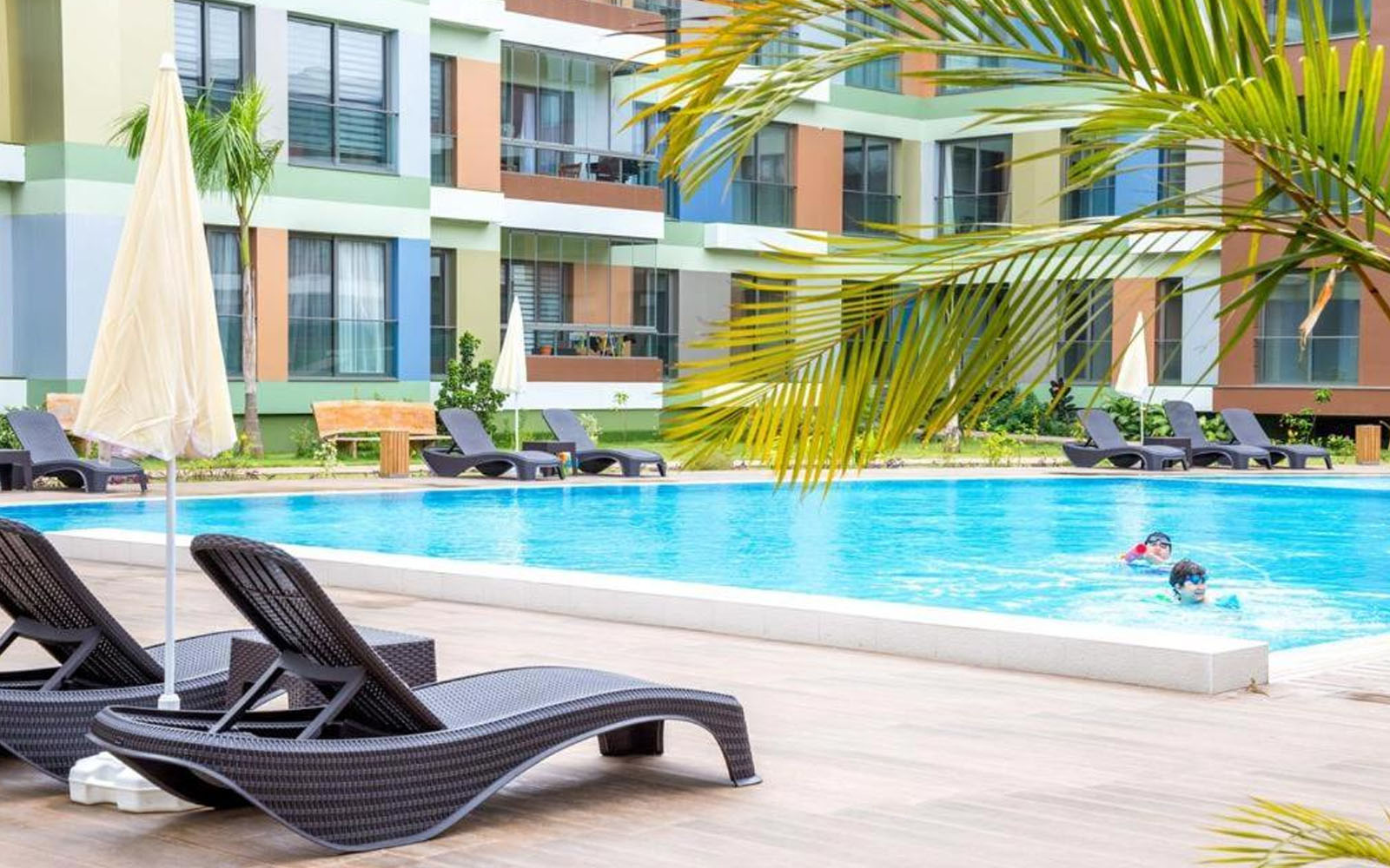 Home - africa. Luxury (accra luxury apartments)